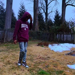 Meet your Posher, Raymond